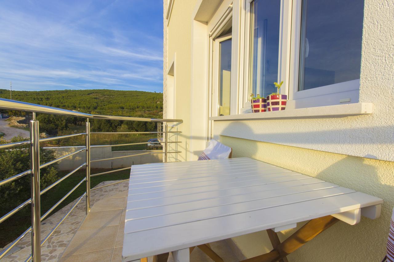Gornje Starine Tribunj (Sibenik-Knin)