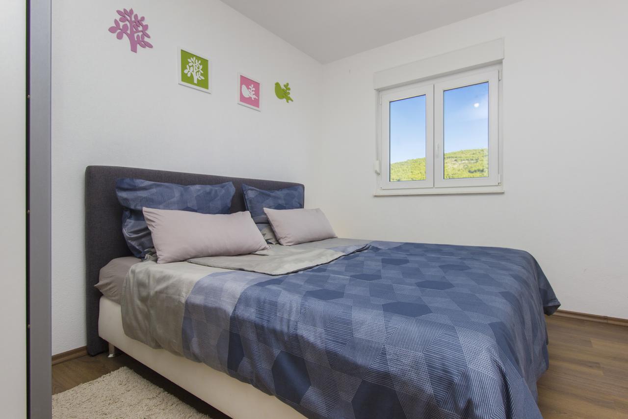 Gornje Starine Apartment Tribunj (Sibenik-Knin)