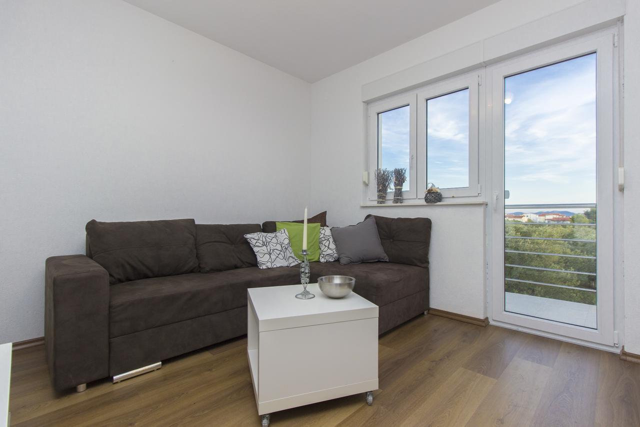 Apartment Gornje Starine Tribunj (Sibenik-Knin)