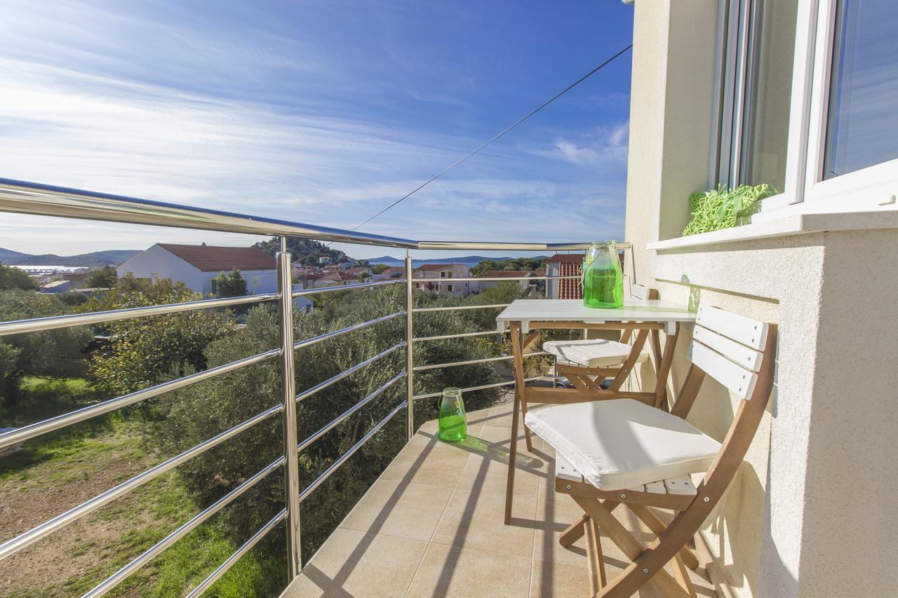 Gornje Starine Apartment Tribunj (Sibenik-Knin)