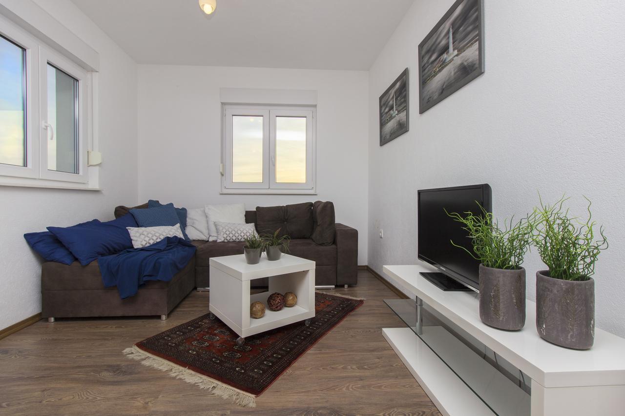 Gornje Starine Apartment
